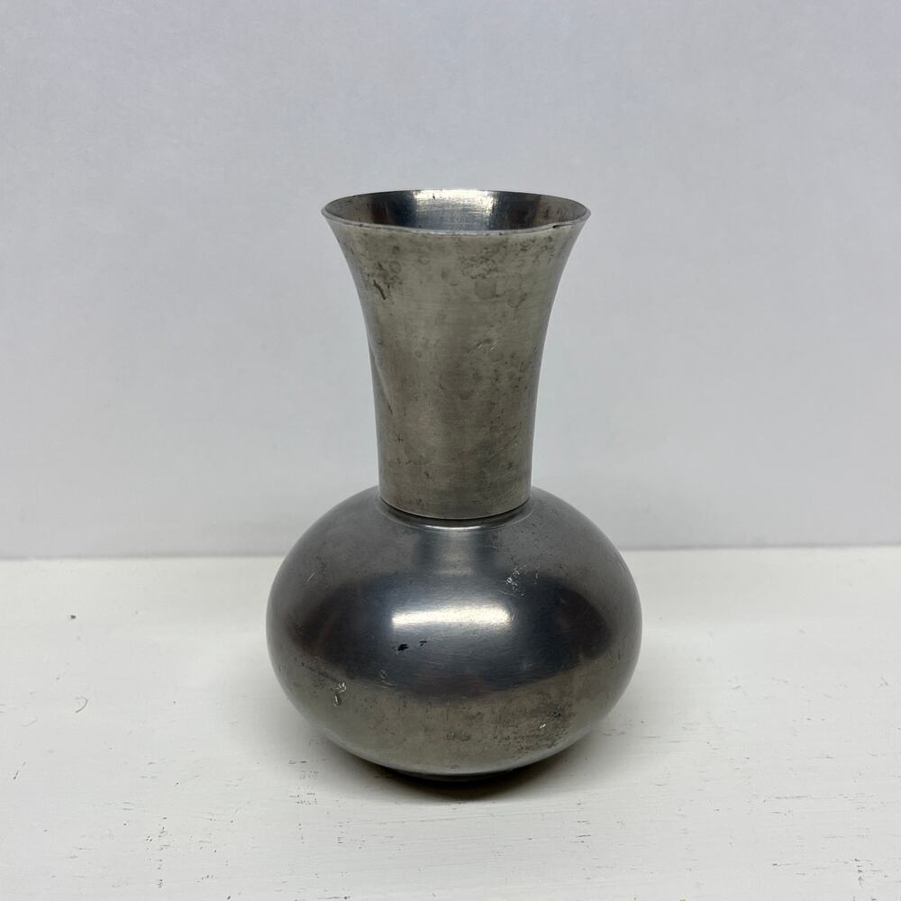 Frieling Rein Zinn Squat Pewter Vase